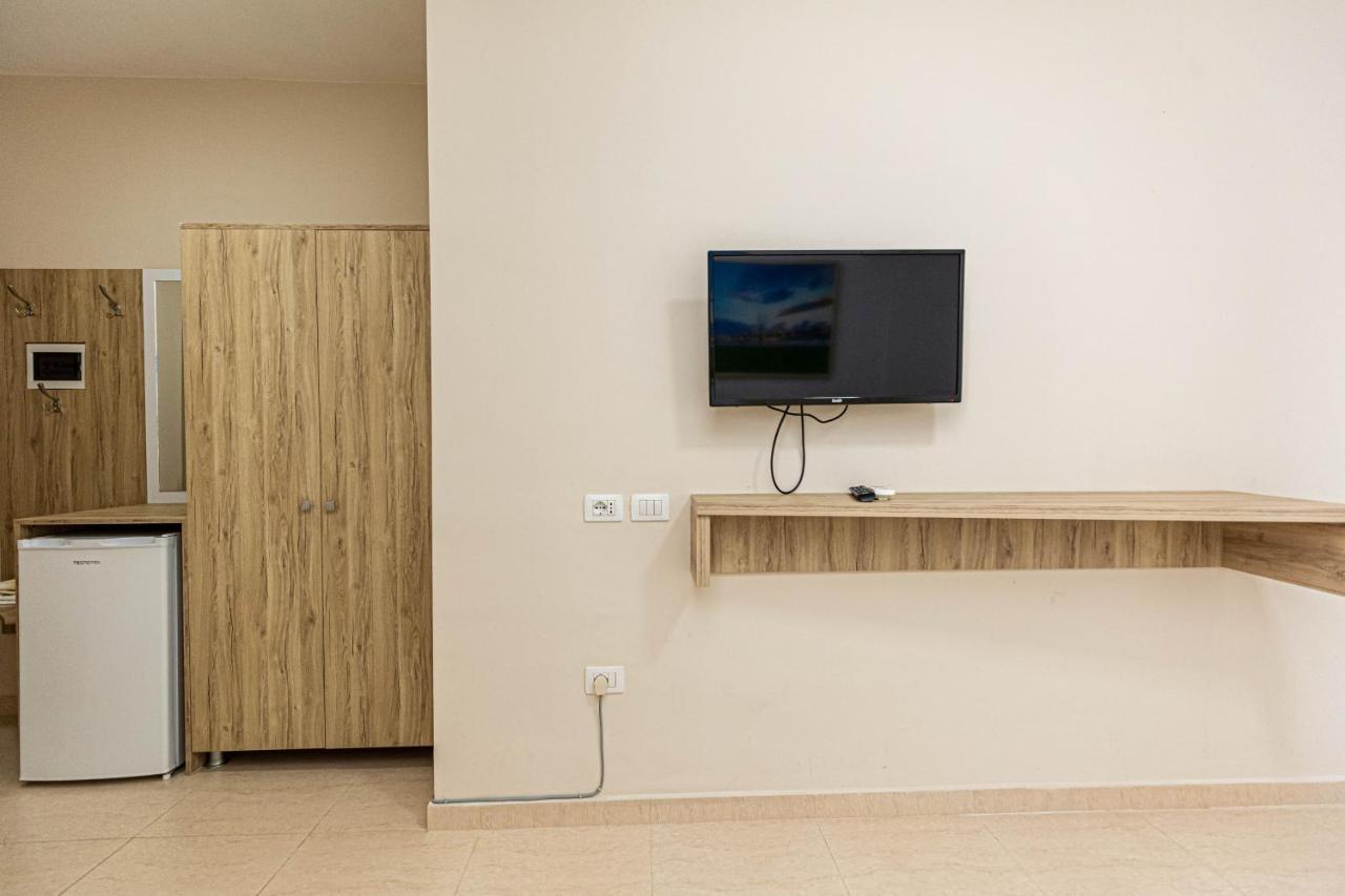 Jordan'S Hotel Wlora Zewnętrze zdjęcie