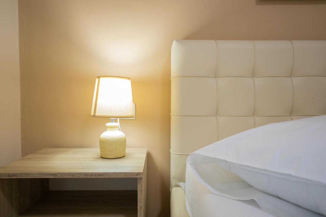 Jordan'S Hotel Wlora Zewnętrze zdjęcie
